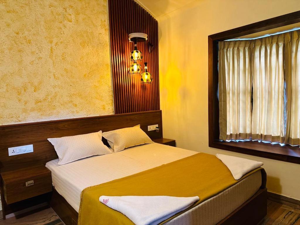 The Mallika Holidays Mananthavady Exterior foto